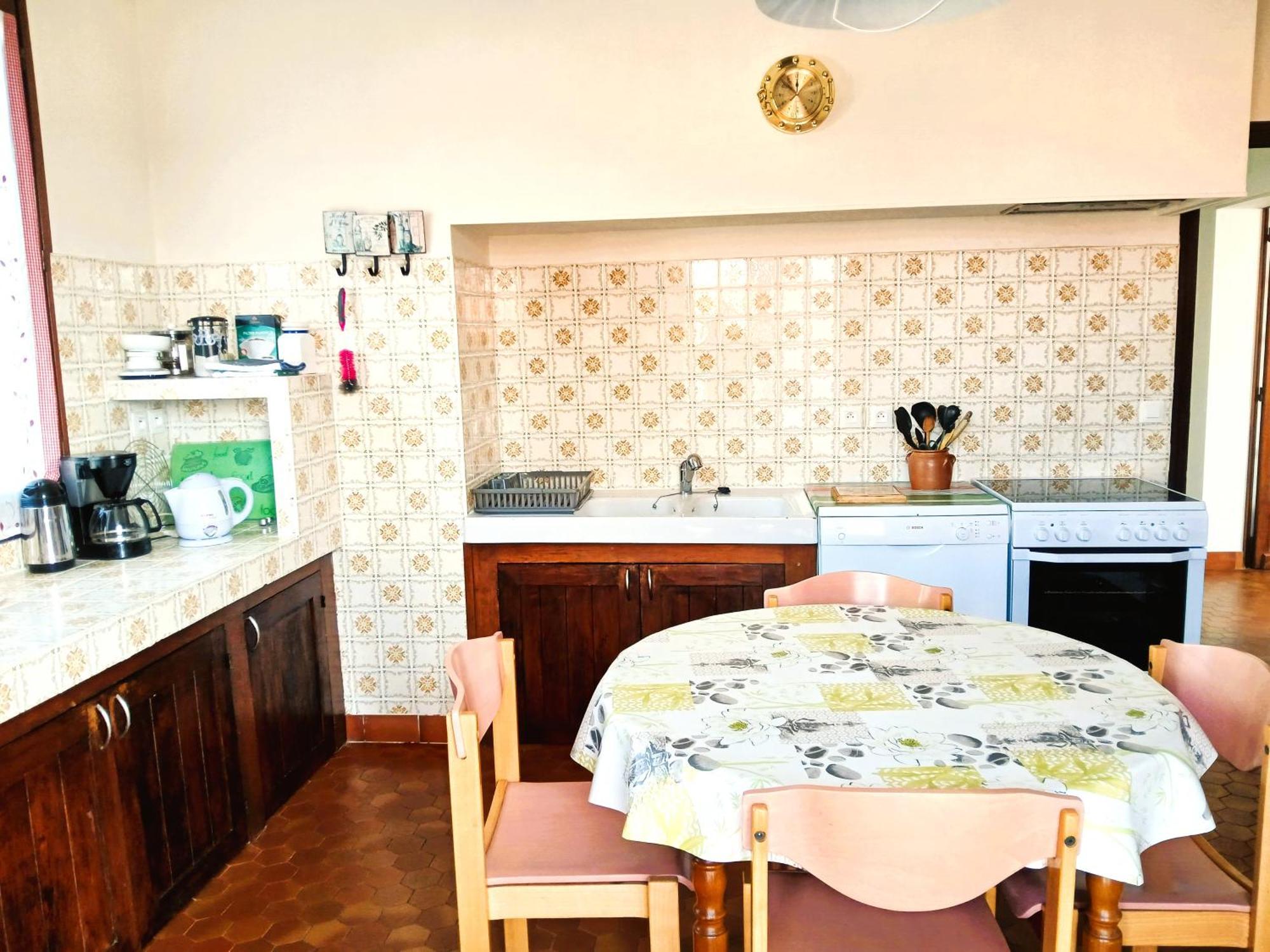 Spacieux Appartement Proche Centre Et Piscine Condom Exteriör bild