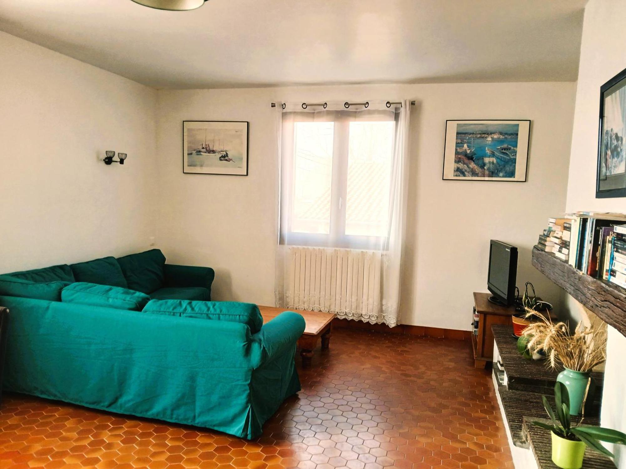 Spacieux Appartement Proche Centre Et Piscine Condom Exteriör bild